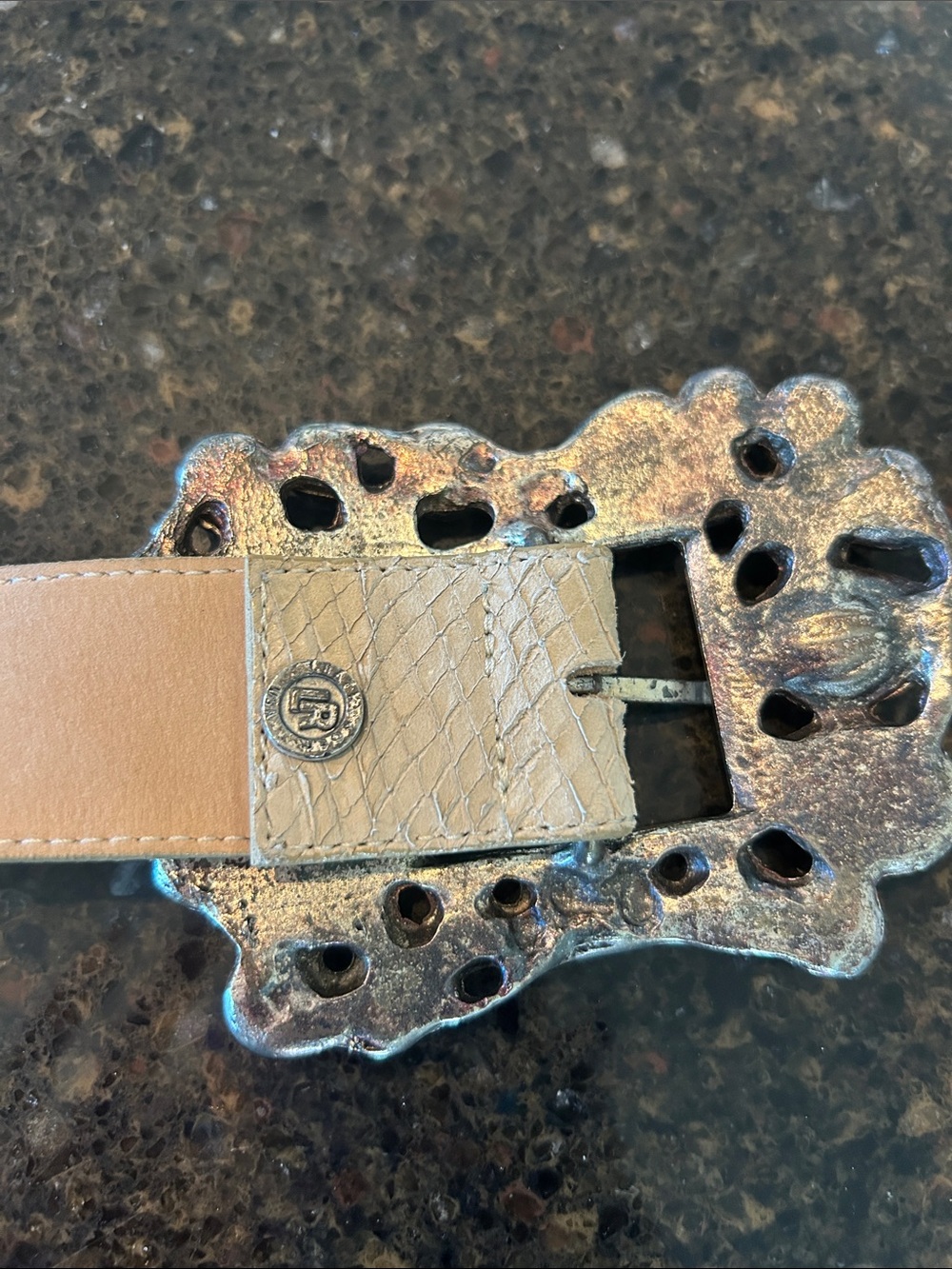 Leatherock Cream Jeweled Buckle genuine leather Waist Belt - Picture 7 of 8